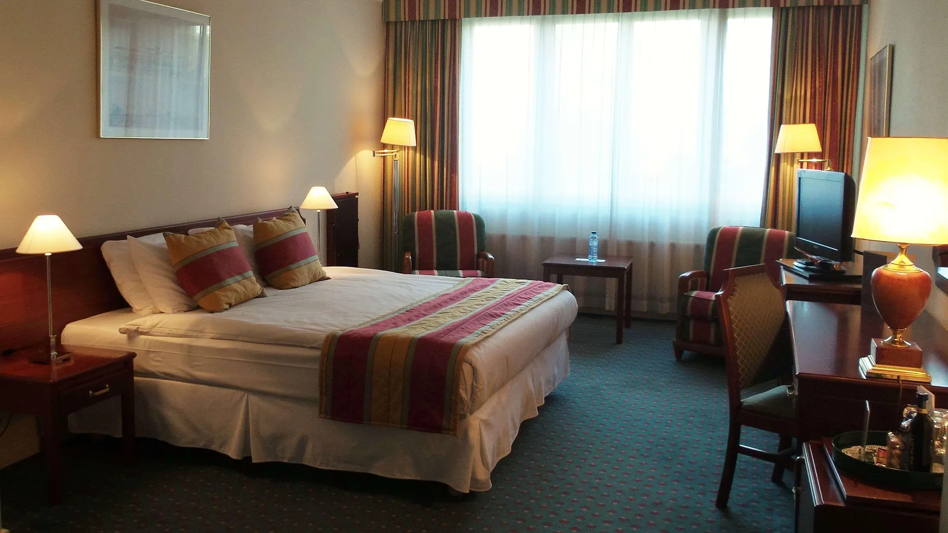****  Best Western Plus Park Hotel Brussels Etterbeek Belgien