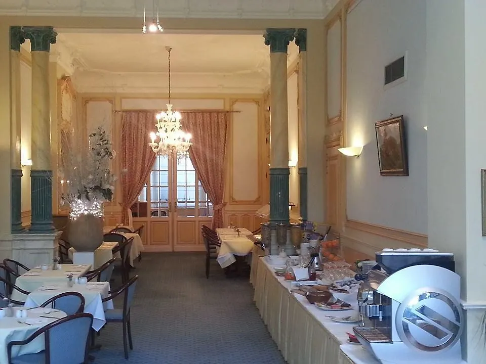 Best Western Plus Park Hotel Brussels Etterbeek 4*,
