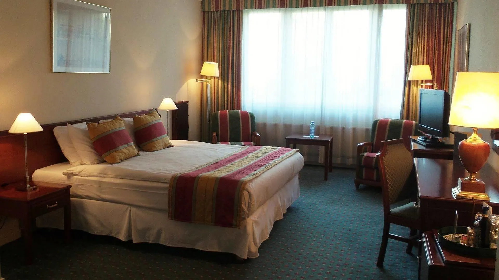 ****  Best Western Plus Park Hotel Brussels Etterbeek Belgien
